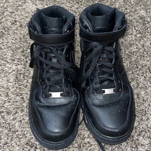 Nike Air Force 1 Mid ‘07